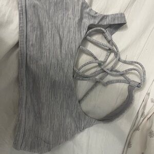Lululemon sports bra